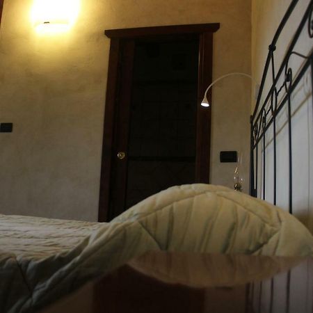 Bed & Breakfast Triora Medievale Exterior photo